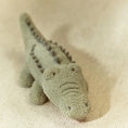 Bild in Galerie-Betrachter laden, Little Dutch Kuschelkrokodil Safari Friends