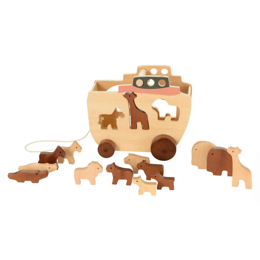 Egmont Pull-Along Noah's Ark
