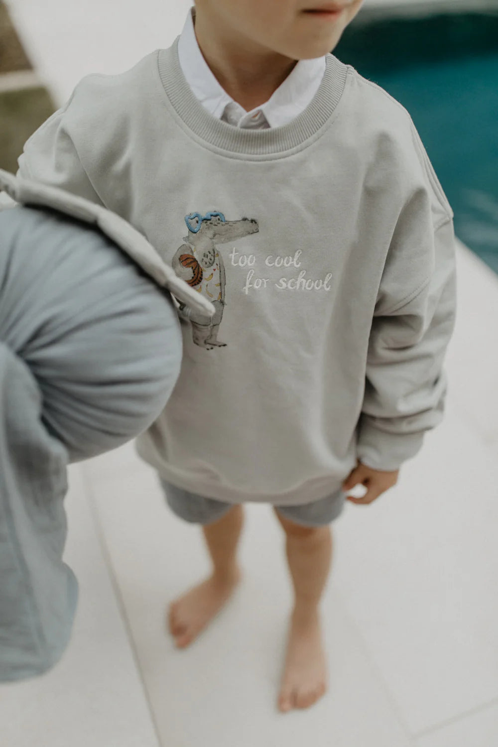 Leevje Unisex Oversized Sweatshirt ‘Too Cool for School’