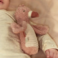 Bild in Galerie-Betrachter laden, Little Dutch Quetschrassel Flamingo - Pink Safari Friends
